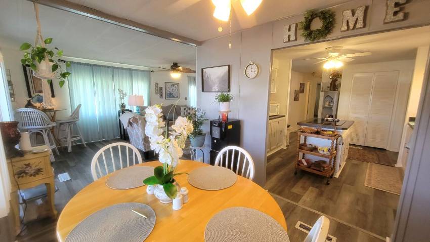 161 Juniper Dr. West a Dundee, FL Mobile or Manufactured Home for Sale